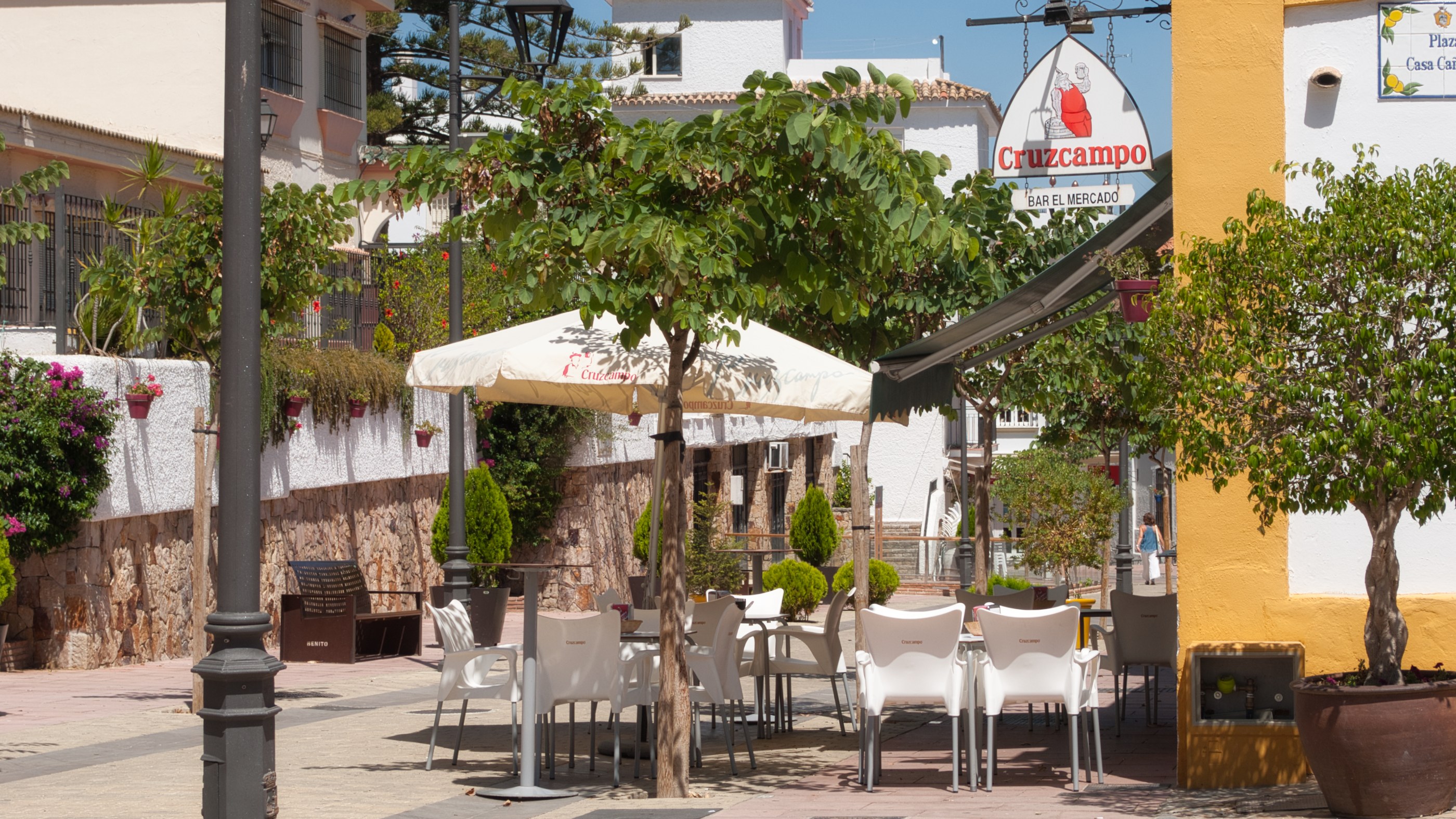 Estepona stad - Gatucafé