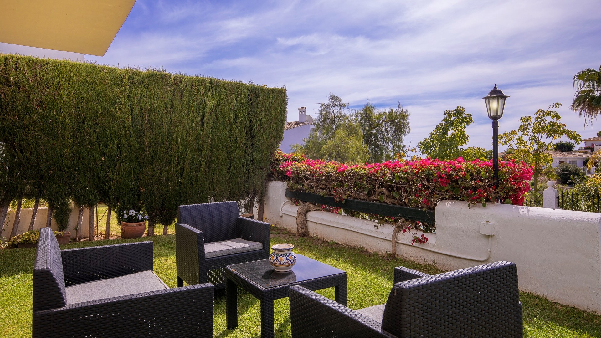 Apartamentos Torrenueva Park - Lägenhet med privat trädgård