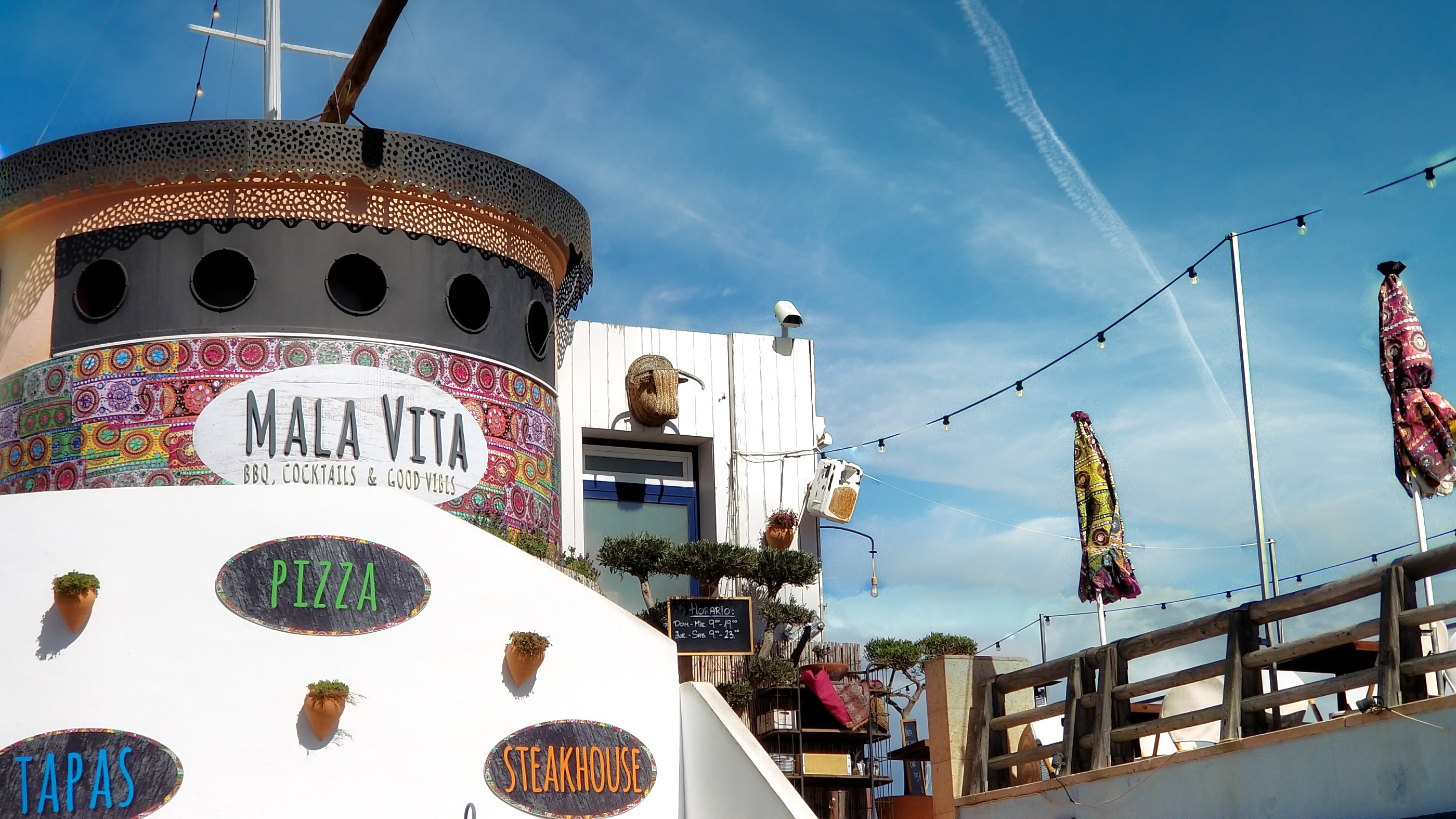 Dénia - Mysig restaurang i marinan