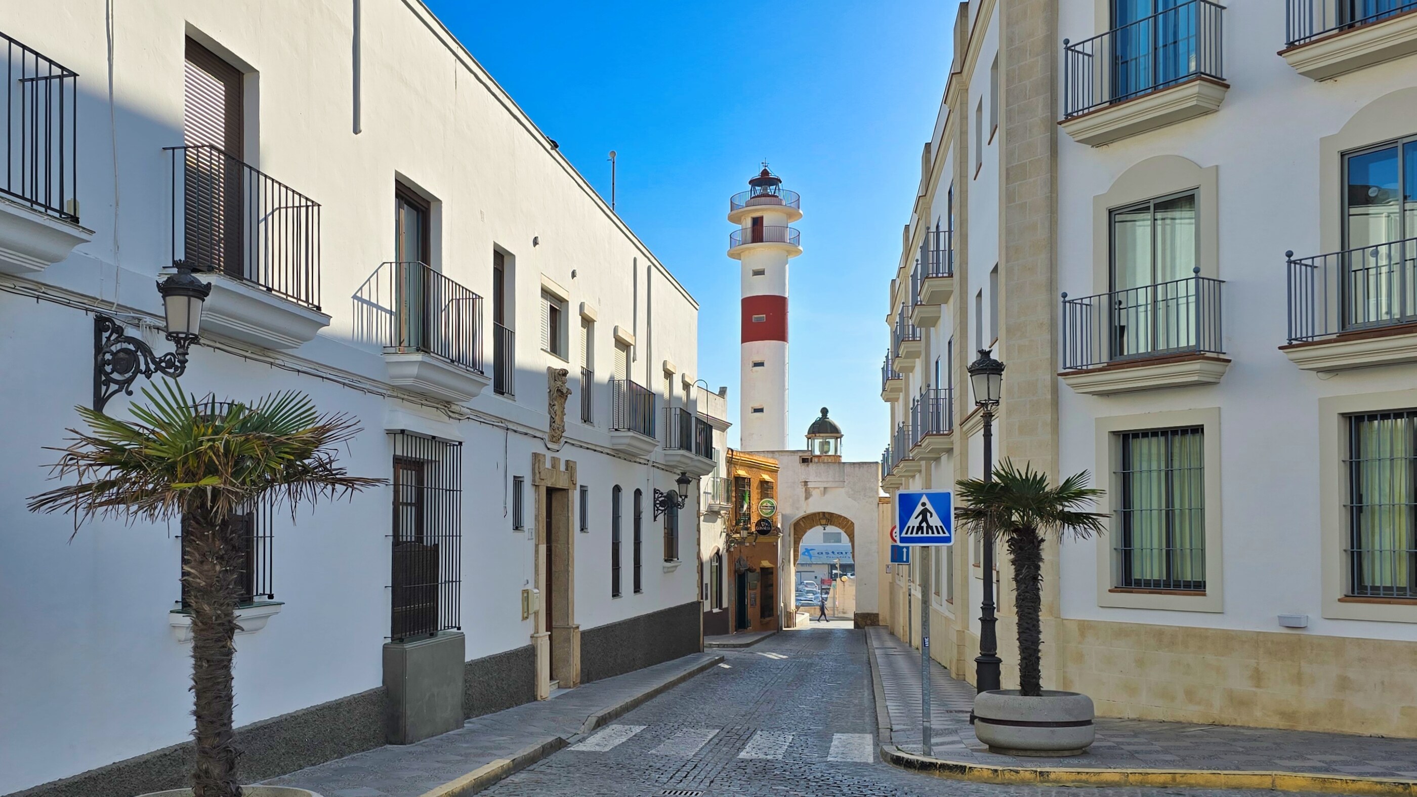 El Faro Rota Puerto