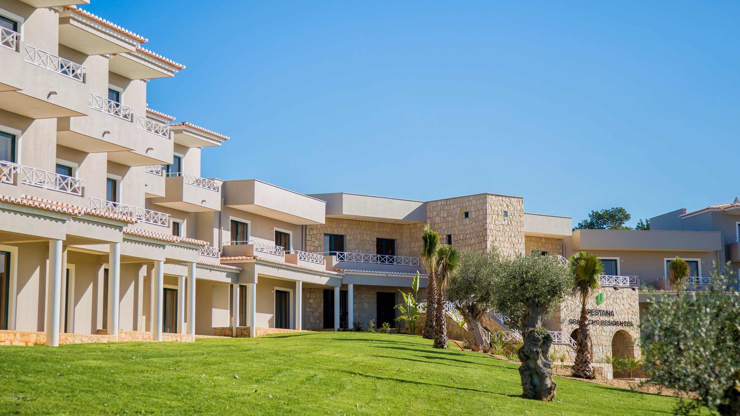 Gramacho residences exterior front