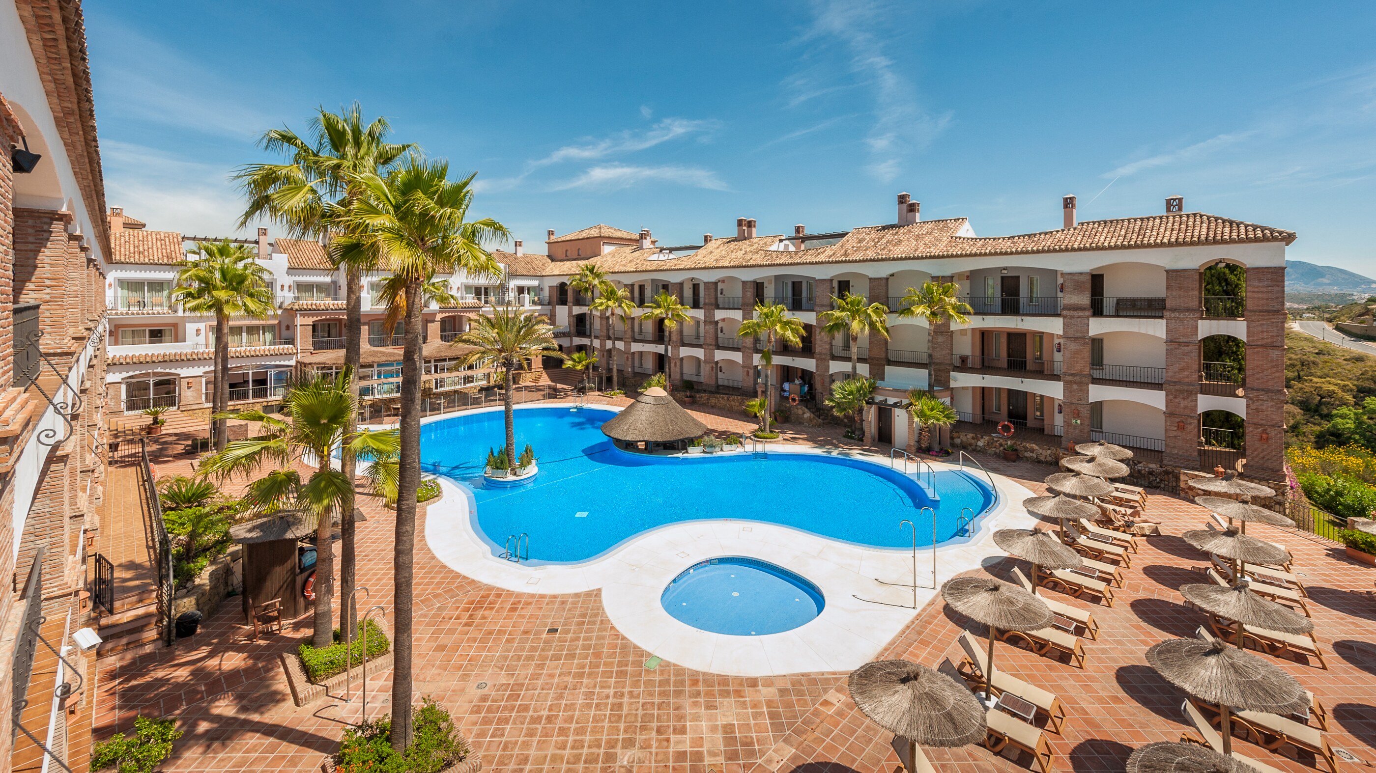 La Cala Hotel - Poolområdet