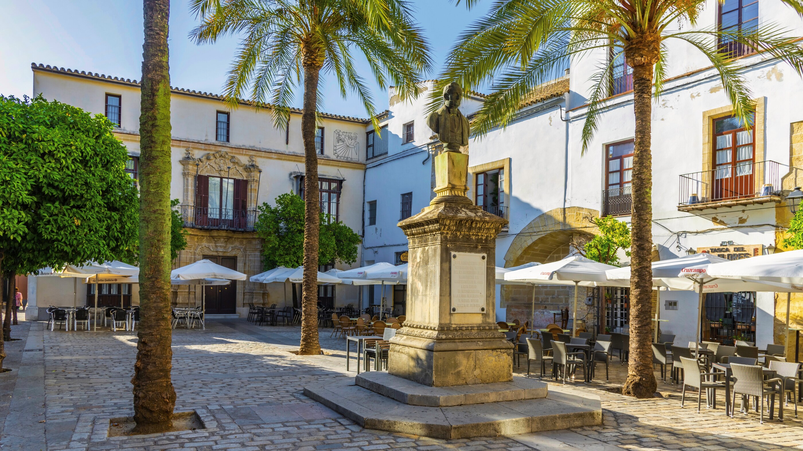 Uteserveringarna på Plaza Rafael Rivero i Jerez de la Frontera